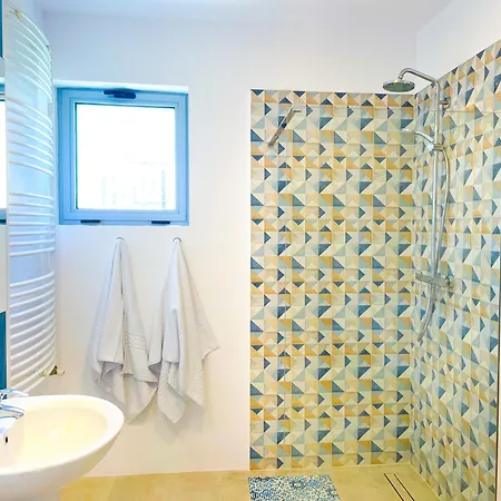 شقة فندقية Topaz Sea View أوليمبْ
