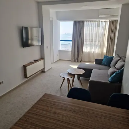 Topaz Sea View أوليمبْ
