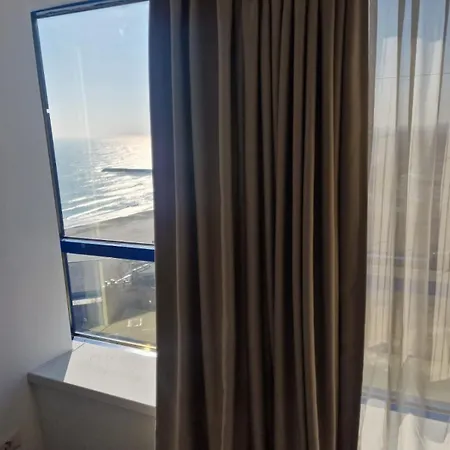 Topaz Sea View شقة فندقية 3*