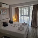 Apartahotel Topaz Sea View