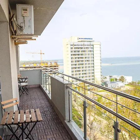 Aparthotel Topaz Sea View *