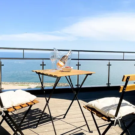 Aparthotel Topaz Sea View