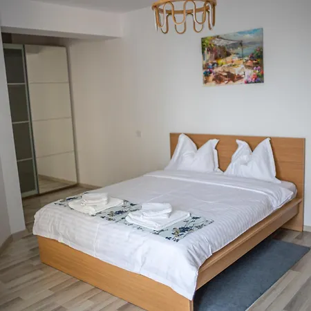 Aparthotel Topaz Sea View
